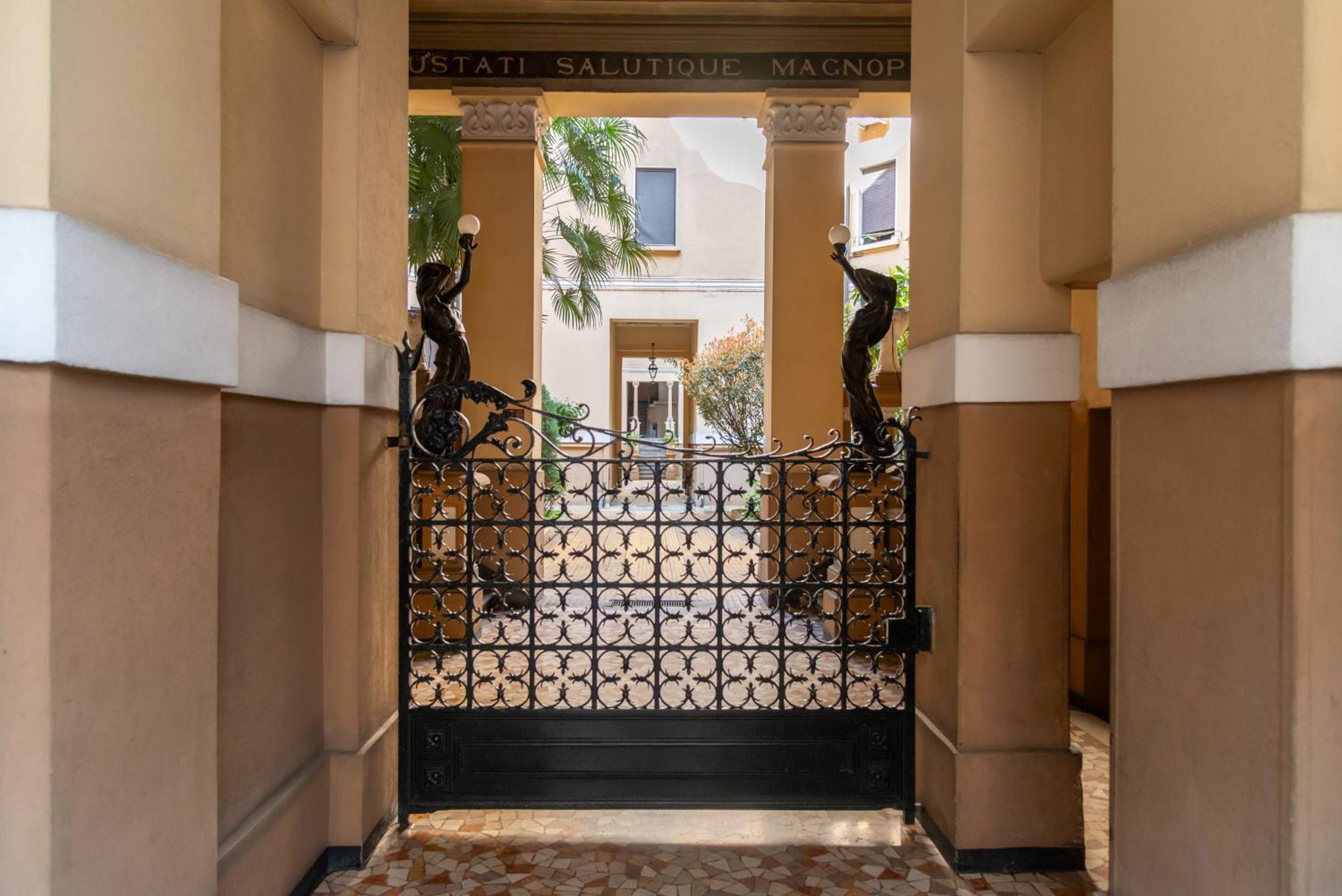 Life Is Beautiful Porta Romana Apartment Milano Ngoại thất bức ảnh